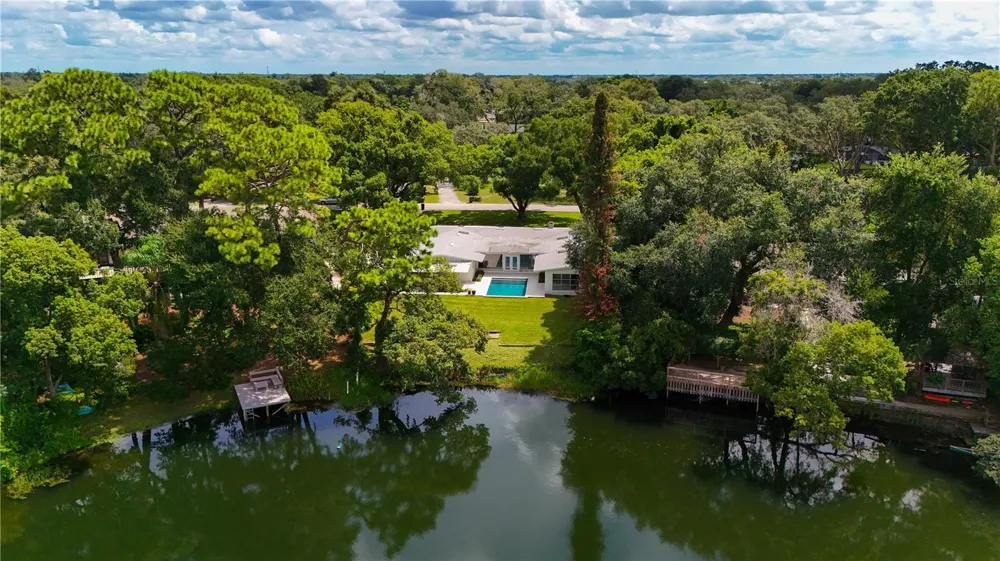 255 WOOD LAKE DRIVE Maitland, FL 32751