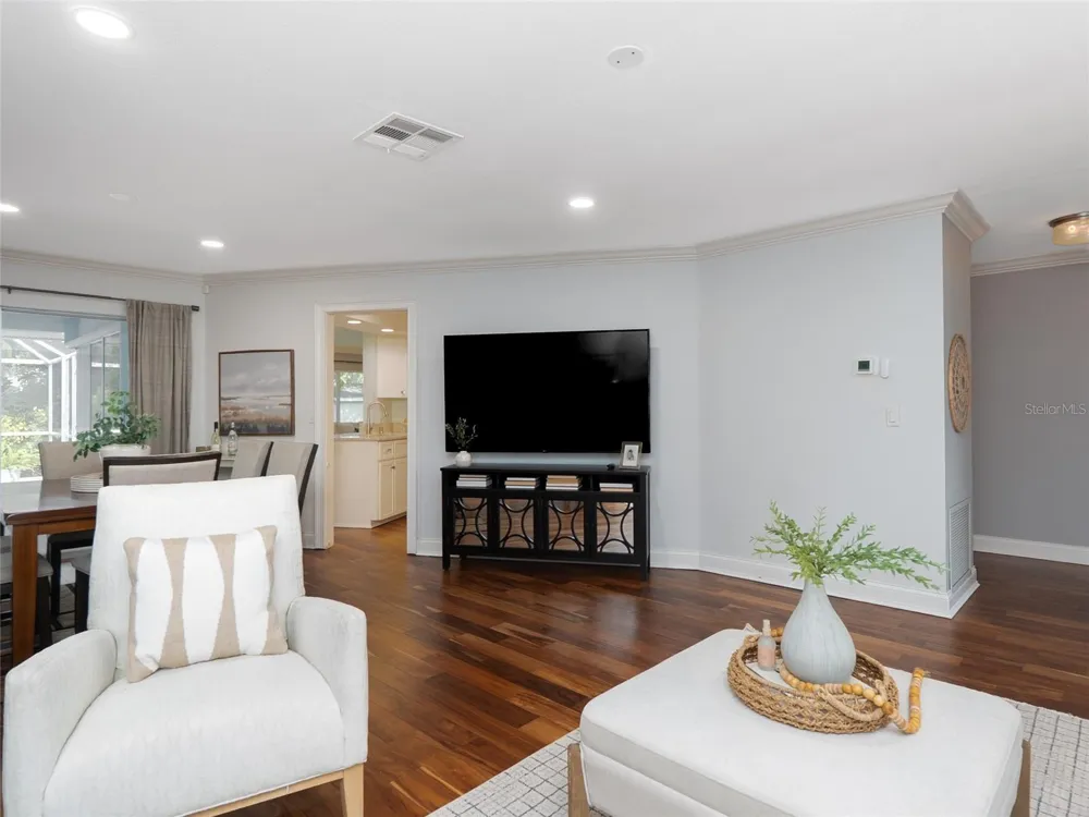 912 DAWN STREET Venice, FL 34285