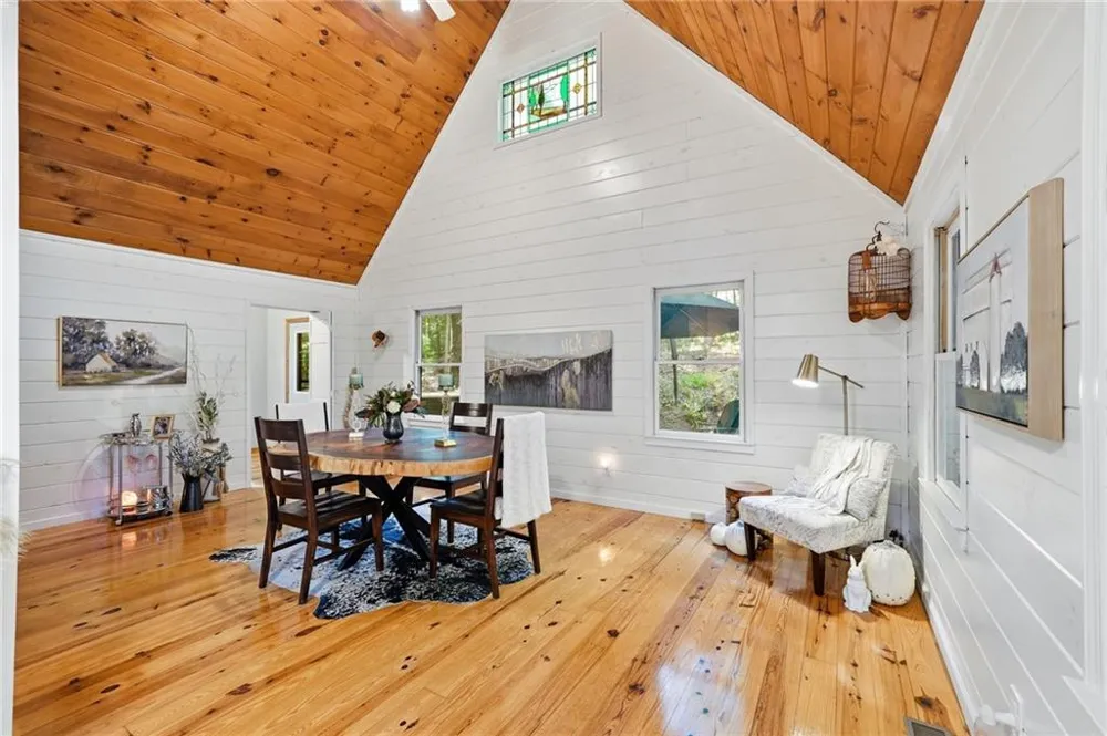 31 Highland Hammock Drive Drive Blue Ridge, GA 30513