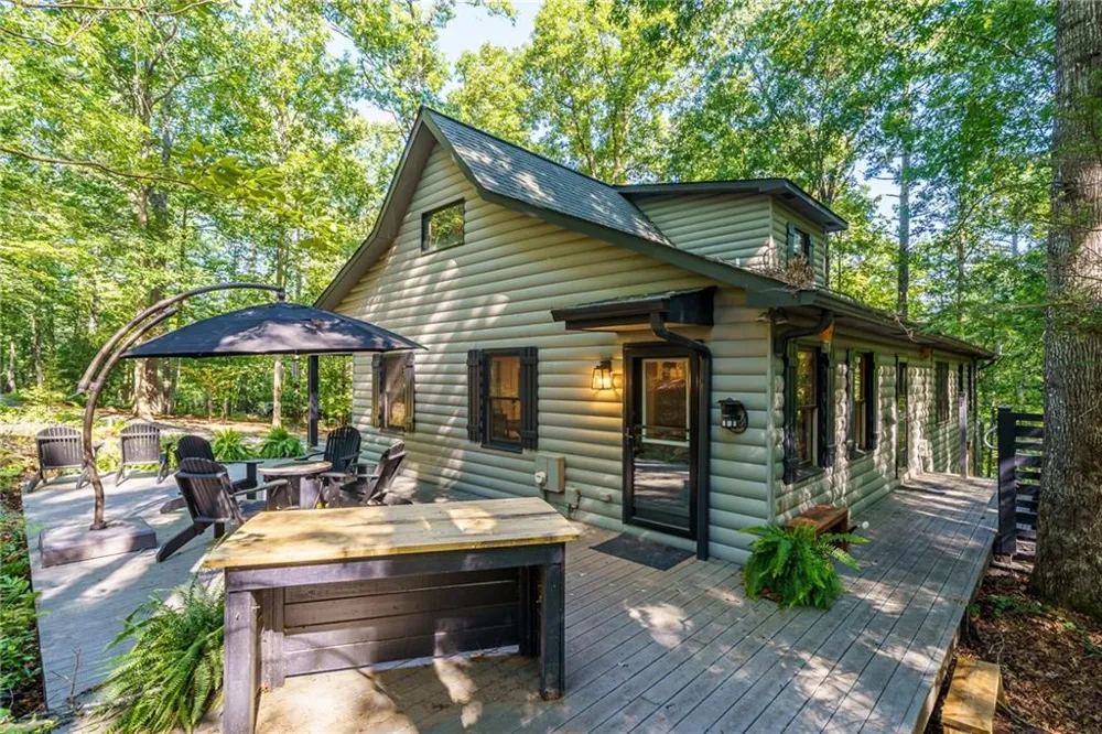 31 Highland Hammock Drive Drive Blue Ridge, GA 30513