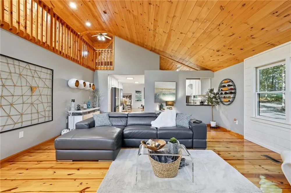 31 Highland Hammock Drive Drive Blue Ridge, GA 30513