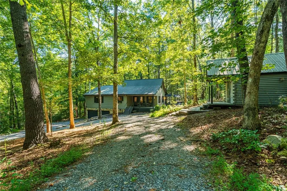 31 Highland Hammock Drive Drive Blue Ridge, GA 30513