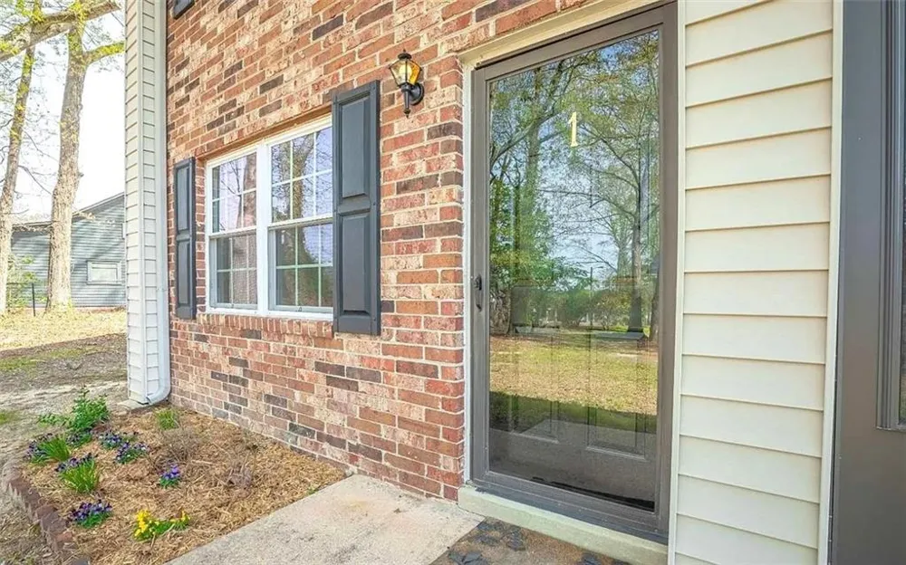 1235 Riverside Drive #D1 Gainesville, GA 30501