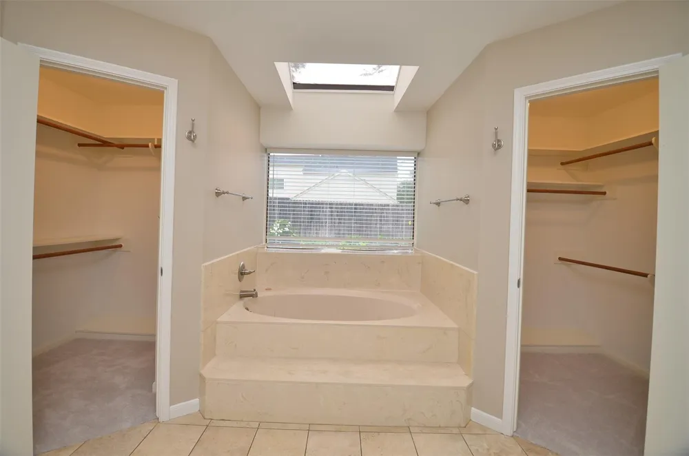 12310 Burgoyne Drive Houston, TX 77077