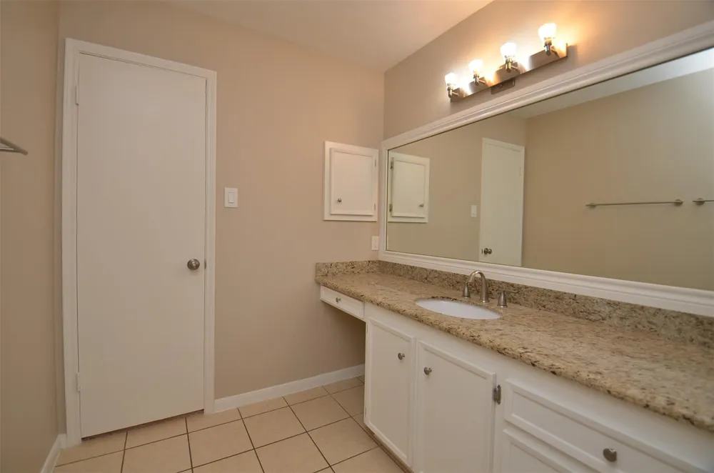 12310 Burgoyne Drive Houston, TX 77077