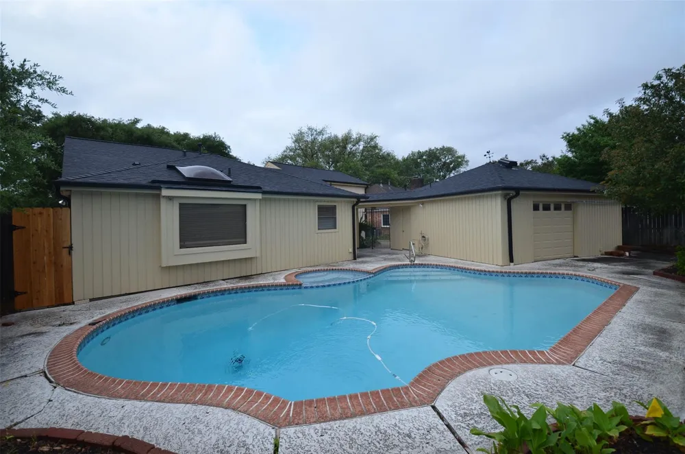 12310 Burgoyne Drive Houston, TX 77077