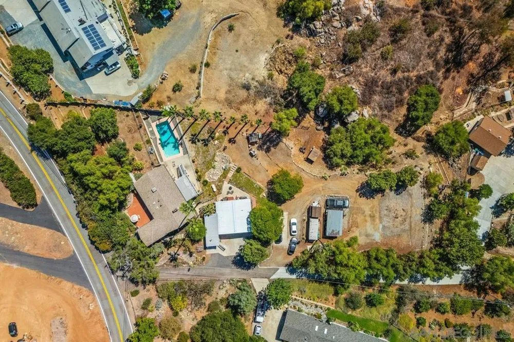 11355 Eucalyptus Hills Lakeside, CA 92040