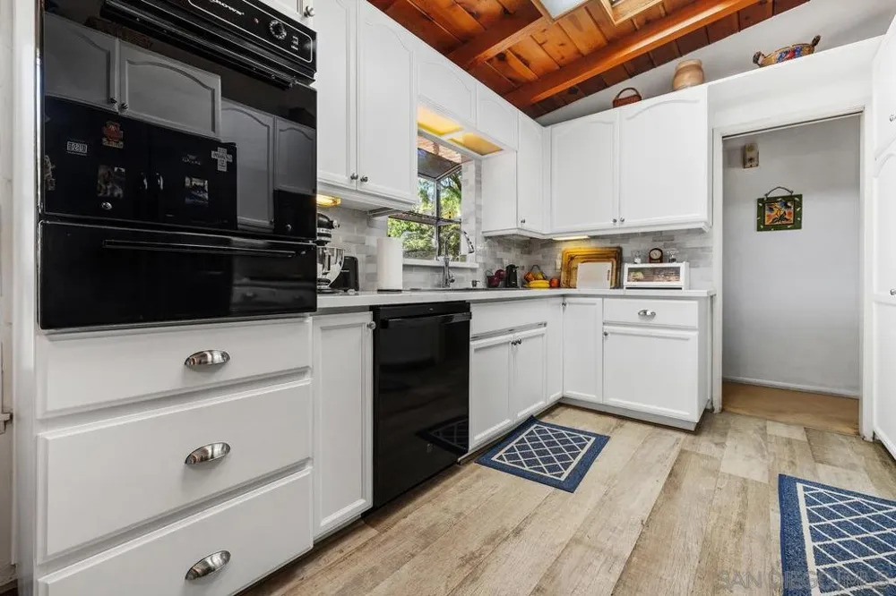 11355 Eucalyptus Hills Lakeside, CA 92040