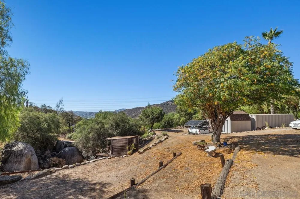 11355 Eucalyptus Hills Lakeside, CA 92040