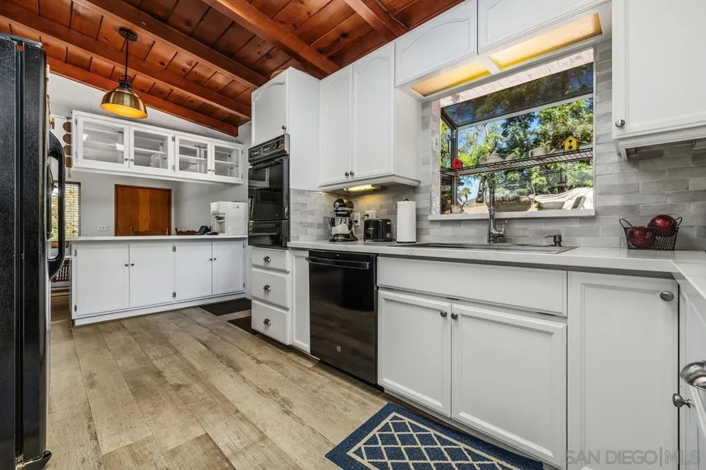 11355 Eucalyptus Hills Lakeside, CA 92040
