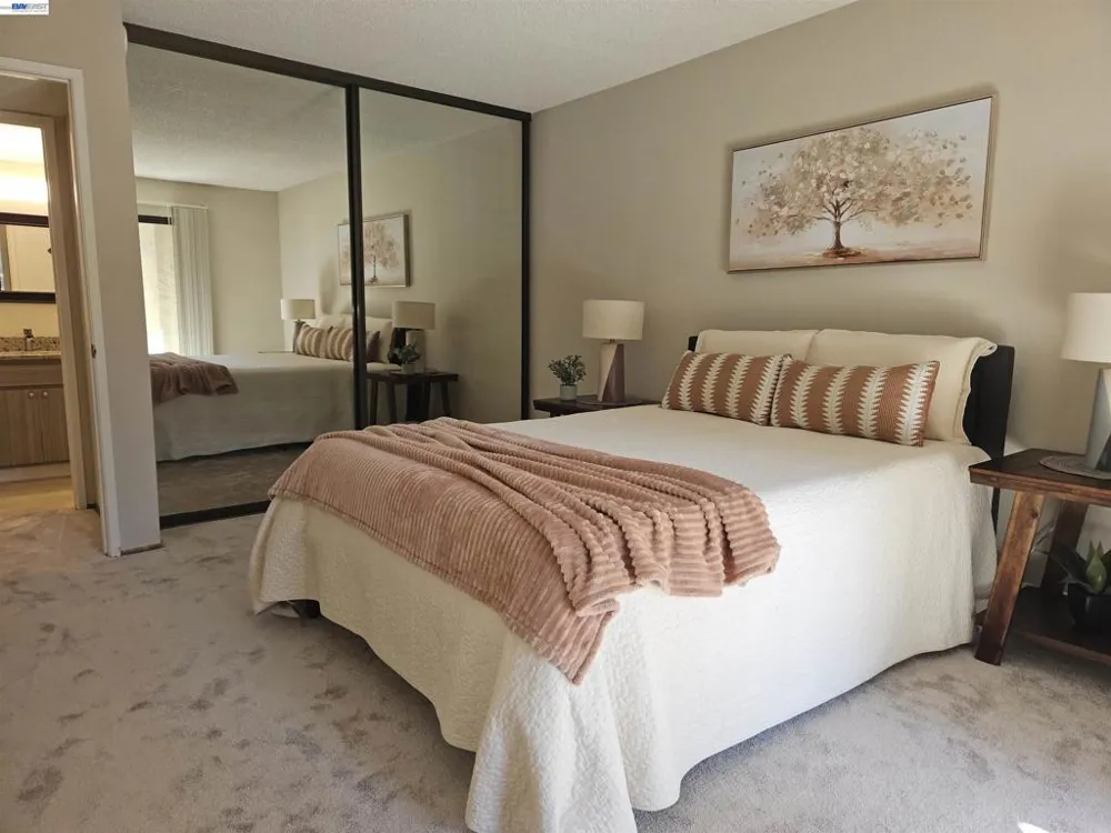 247 E Warren Cmn Fremont, CA 94539