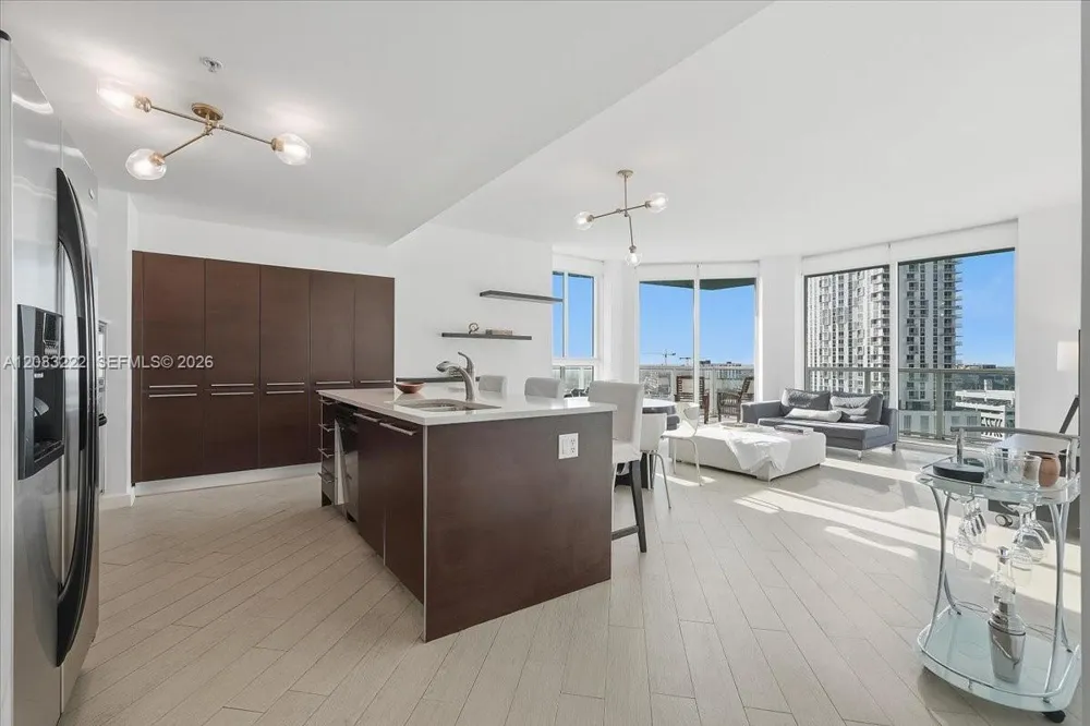 1900 Bayshore Dr #1518 Miami, FL 33132