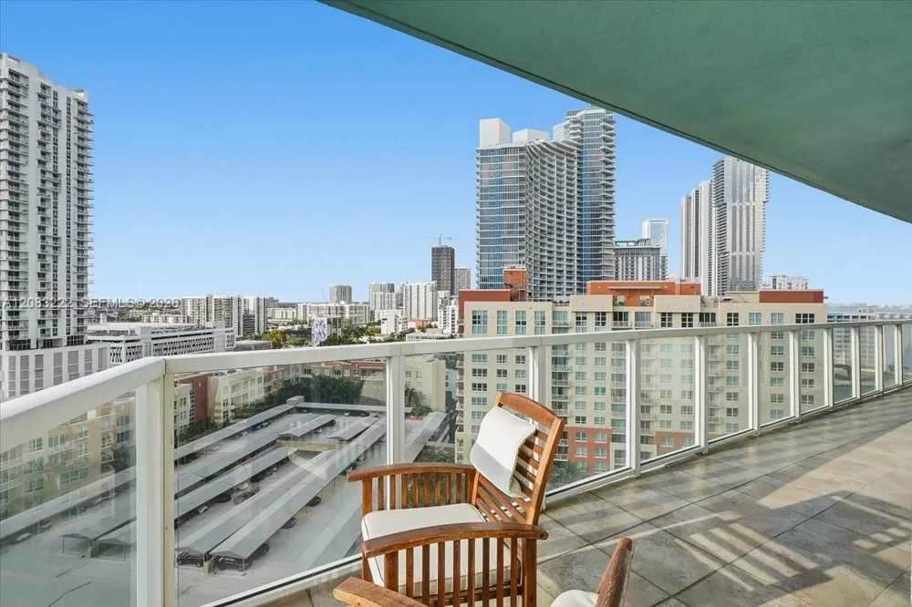 1900 Bayshore Dr #1518 Miami, FL 33132