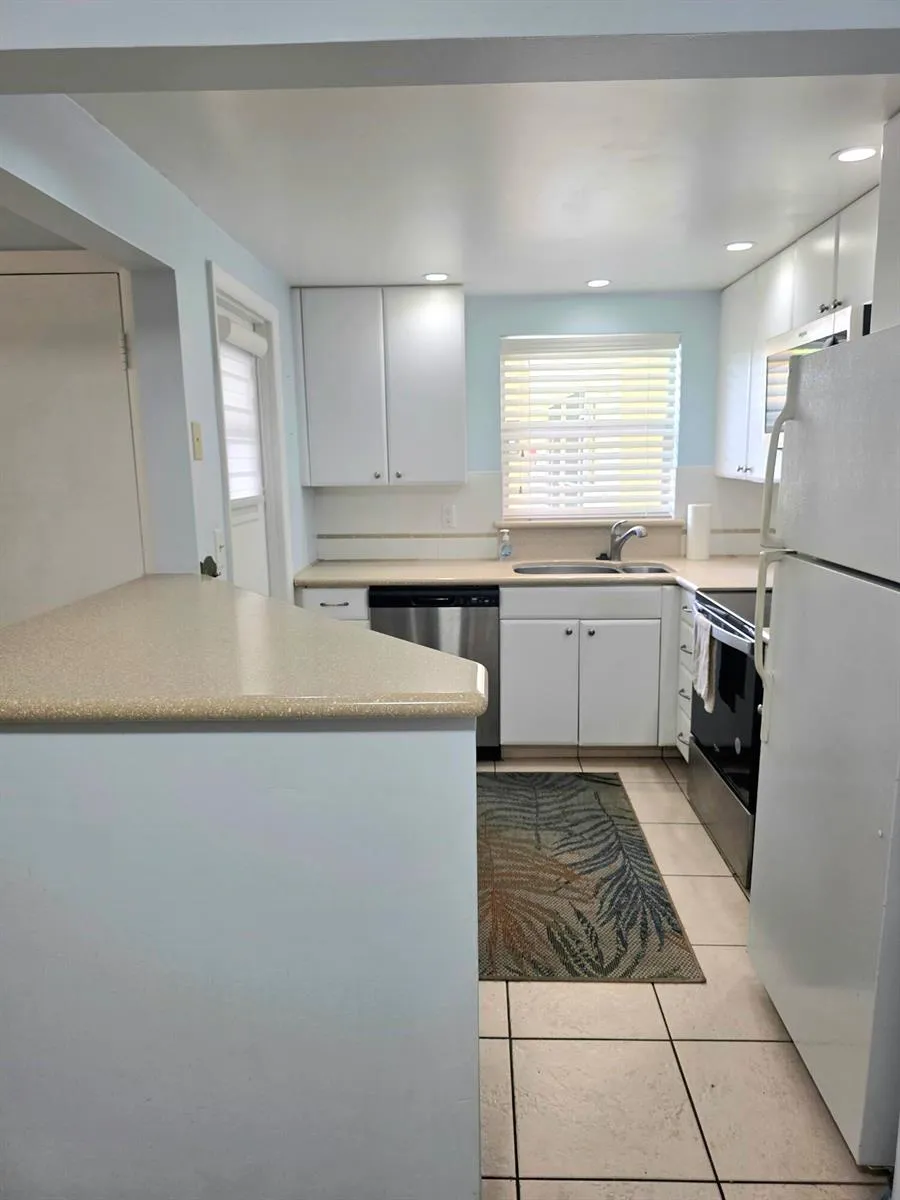 804 SE 7TH STREET #101 Deerfield Beach, FL 33441