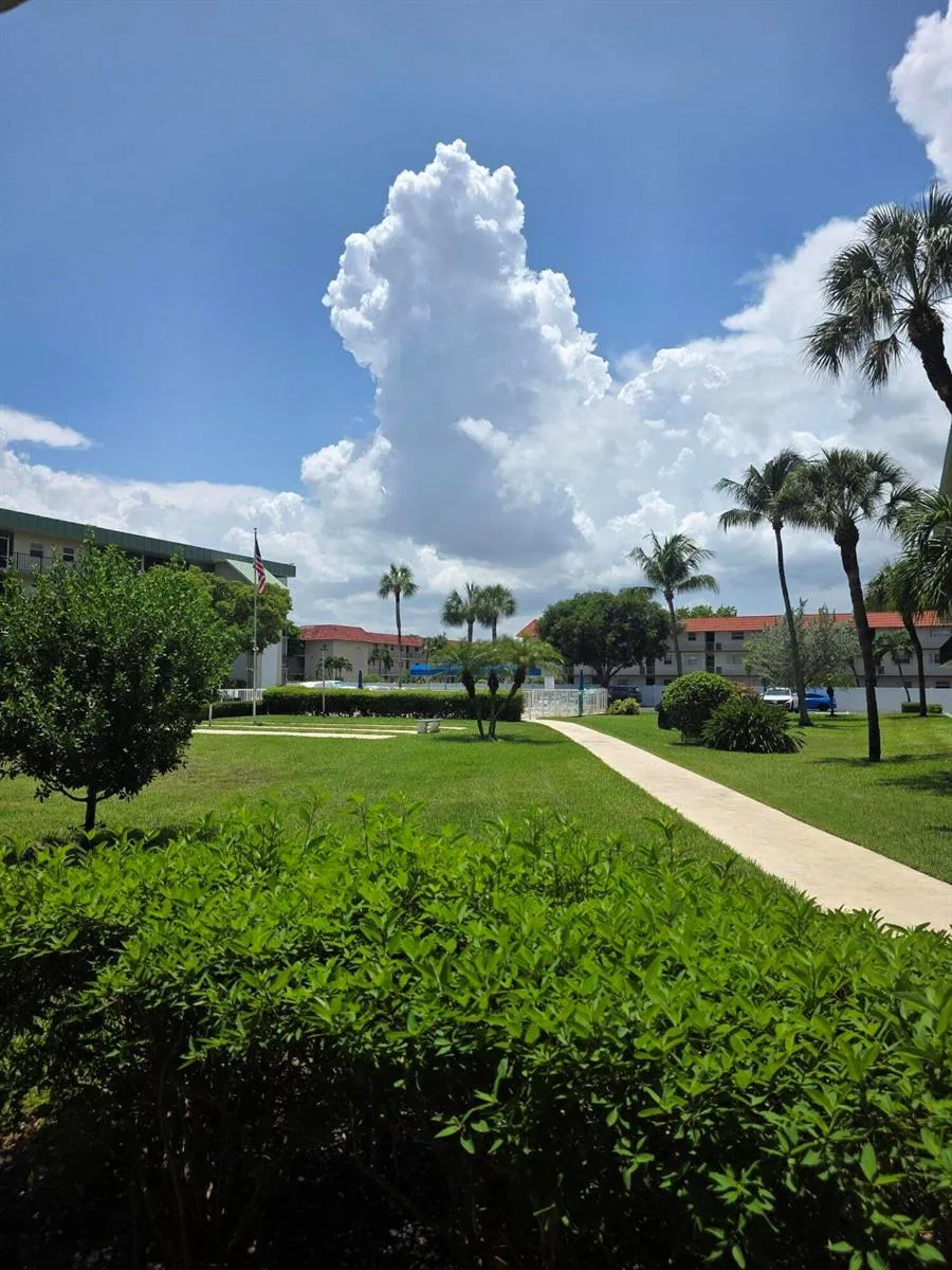 804 SE 7TH STREET #101 Deerfield Beach, FL 33441