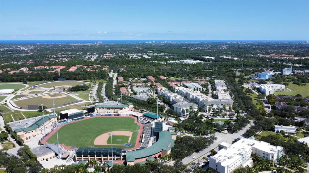 134 Wentworth Court Jupiter, FL 33458