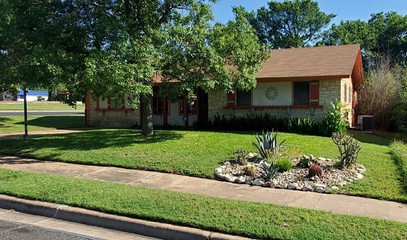 1806 Cherry Orchard Drive Austin, TX 78745