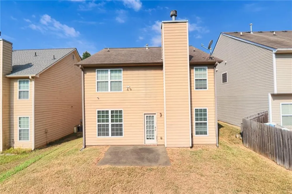 5664 Grande River Road Atlanta, GA 30349