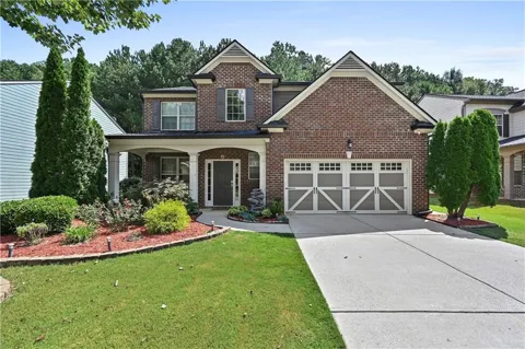 2715 Lansing Lane