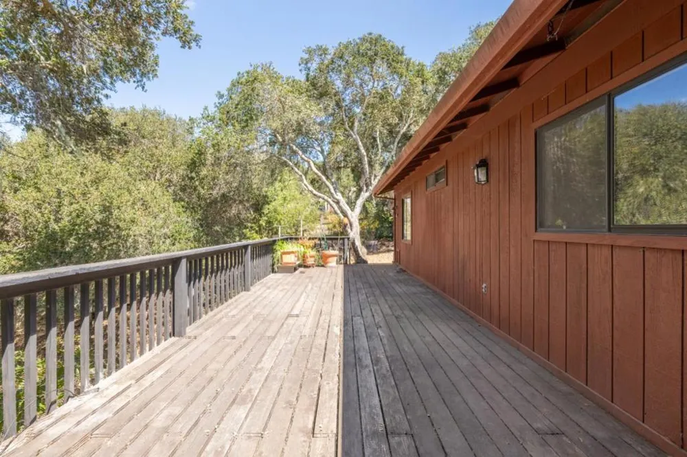 11565 Mccarthy Road Carmel Valley, CA 93924