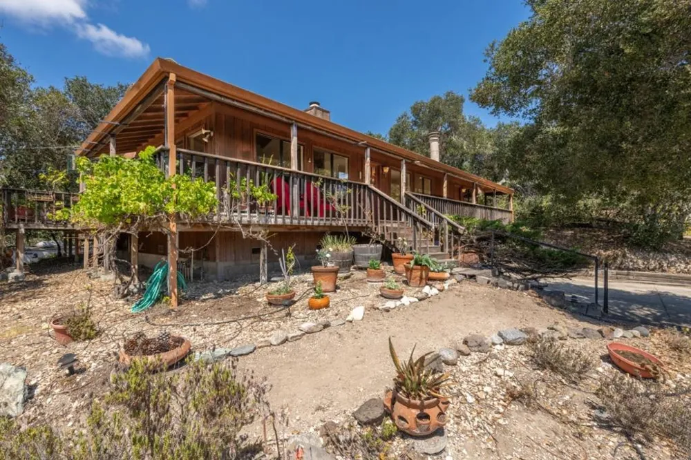 11565 Mccarthy Road Carmel Valley, CA 93924
