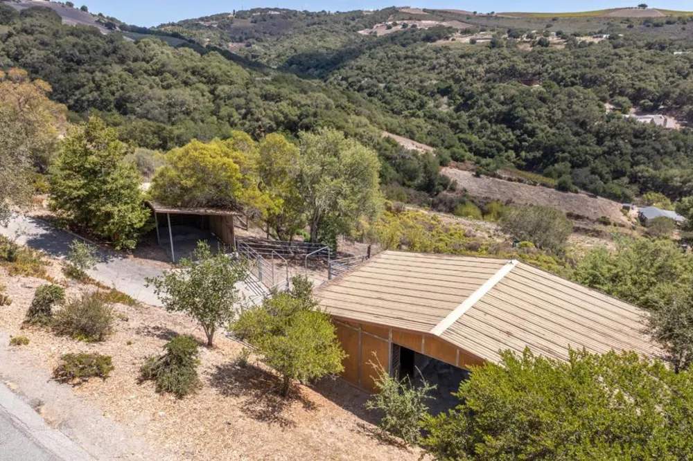 11565 Mccarthy Road Carmel Valley, CA 93924