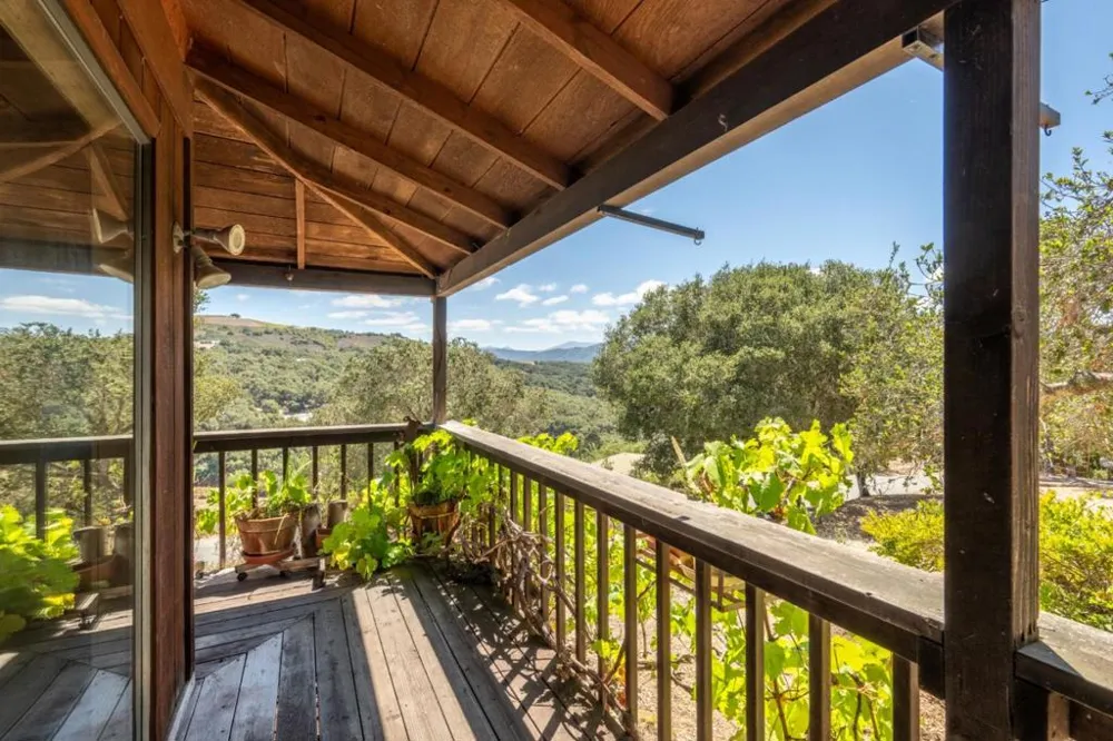 11565 Mccarthy Road Carmel Valley, CA 93924