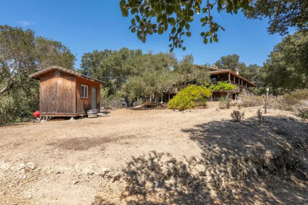 11565 Mccarthy Road Carmel Valley, CA 93924