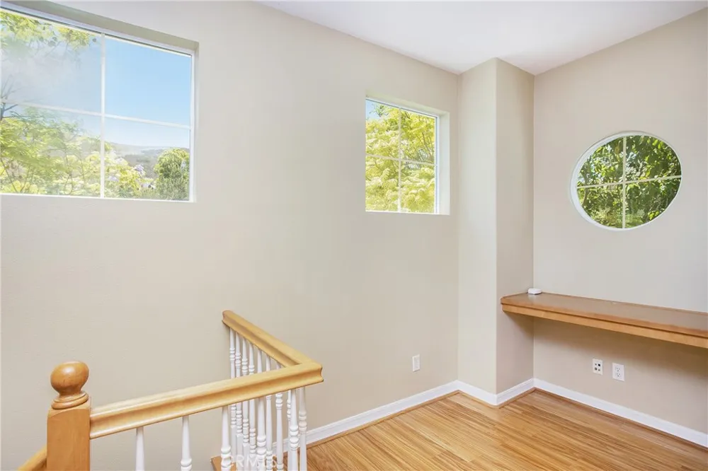 25 Thorp Spring Ladera Ranch, CA 92694