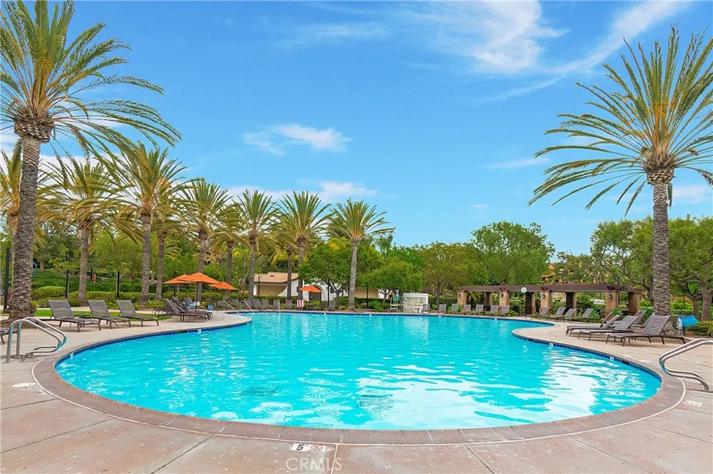 25 Thorp Spring Ladera Ranch, CA 92694