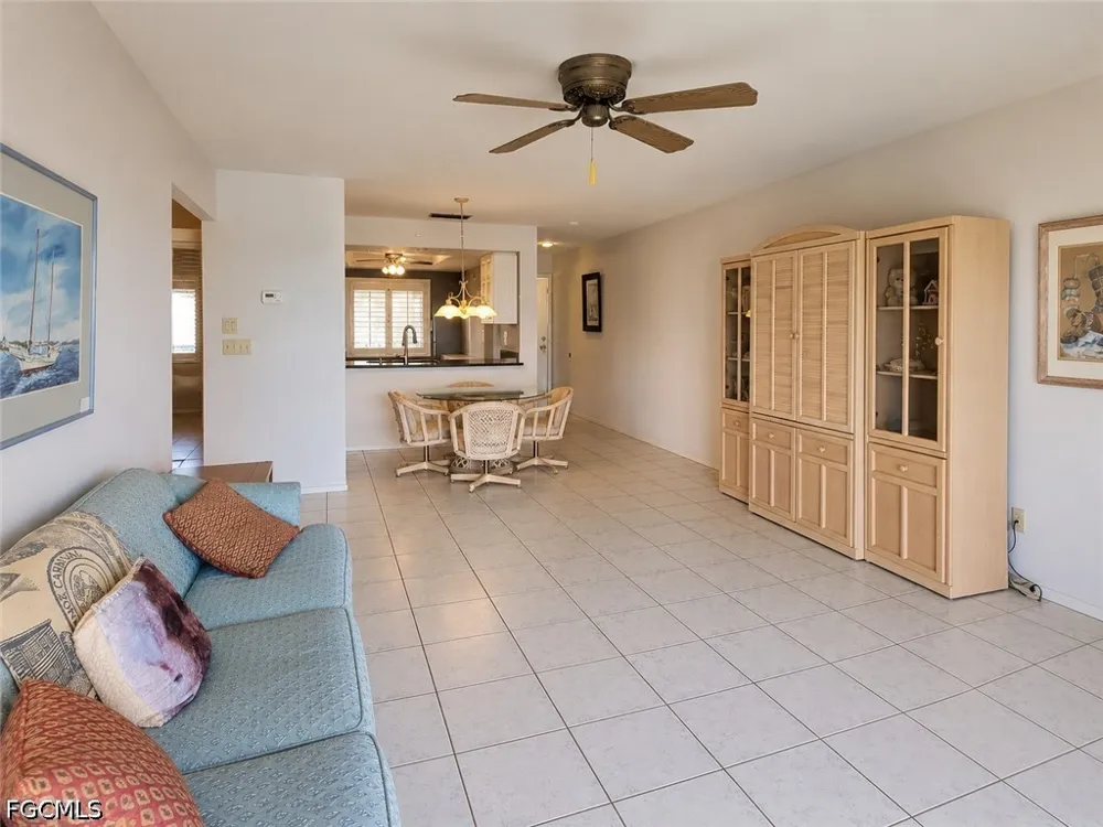 Caravel Circle #308 Fort Myers, FL 33908