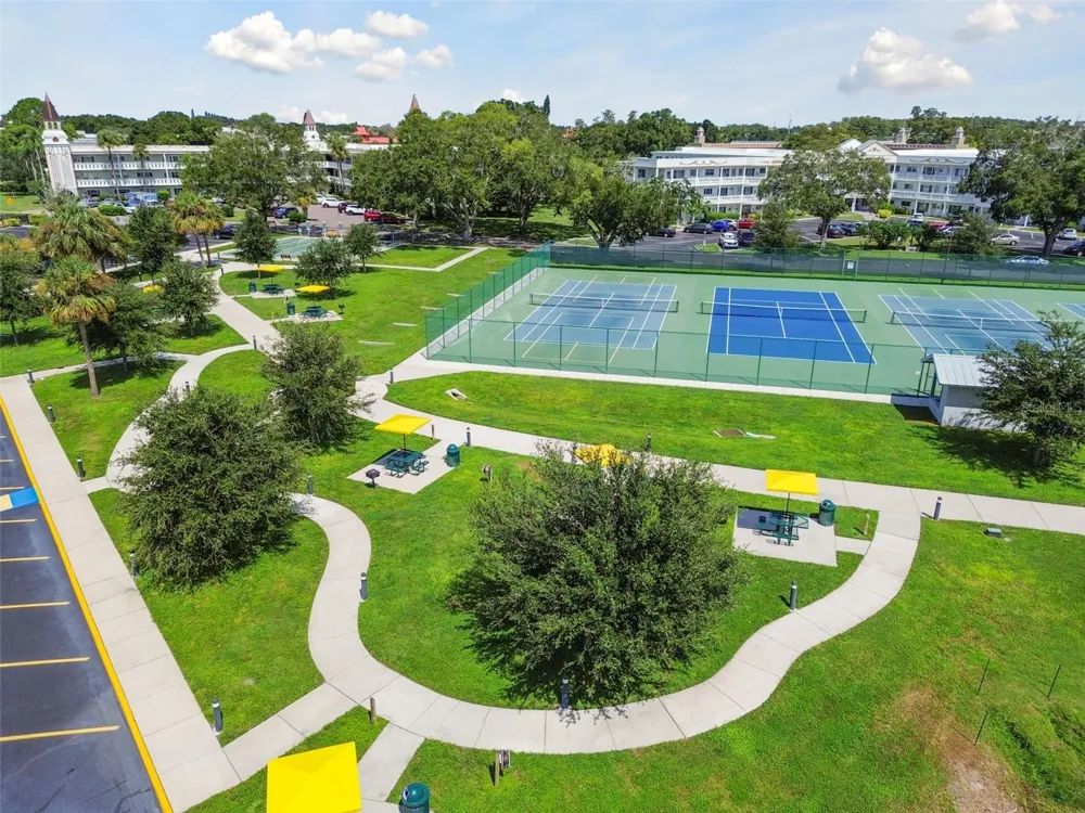 2320 BRISBANE STREET #44 Clearwater, FL 33763