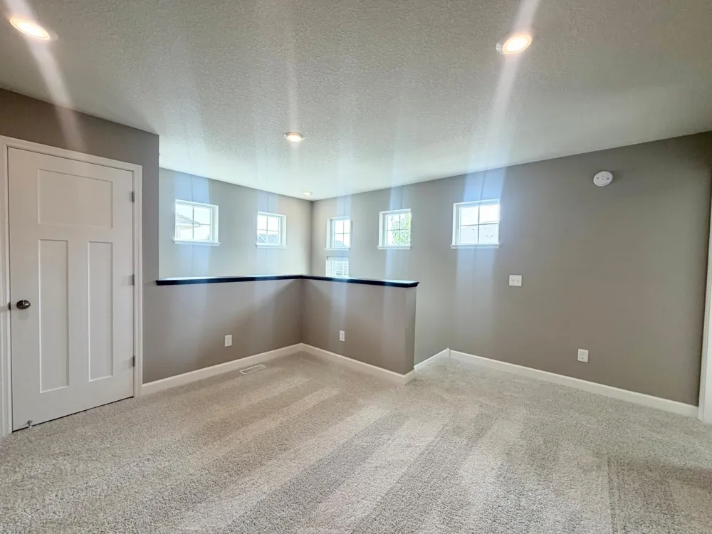 21820 Wisteria Way Farmington, MN 55024