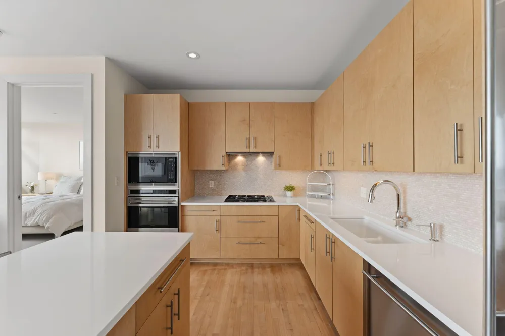 3209 Galleria #1003 Edina, MN 55435