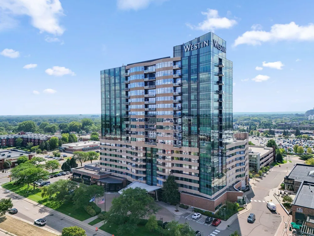 3209 Galleria #1003 Edina, MN 55435