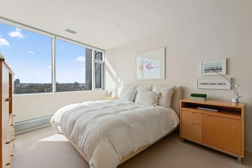 3209 Galleria #1003 Edina, MN 55435