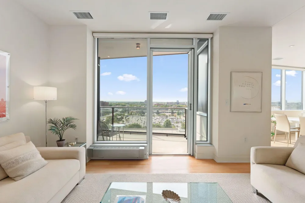 3209 Galleria #1003 Edina, MN 55435