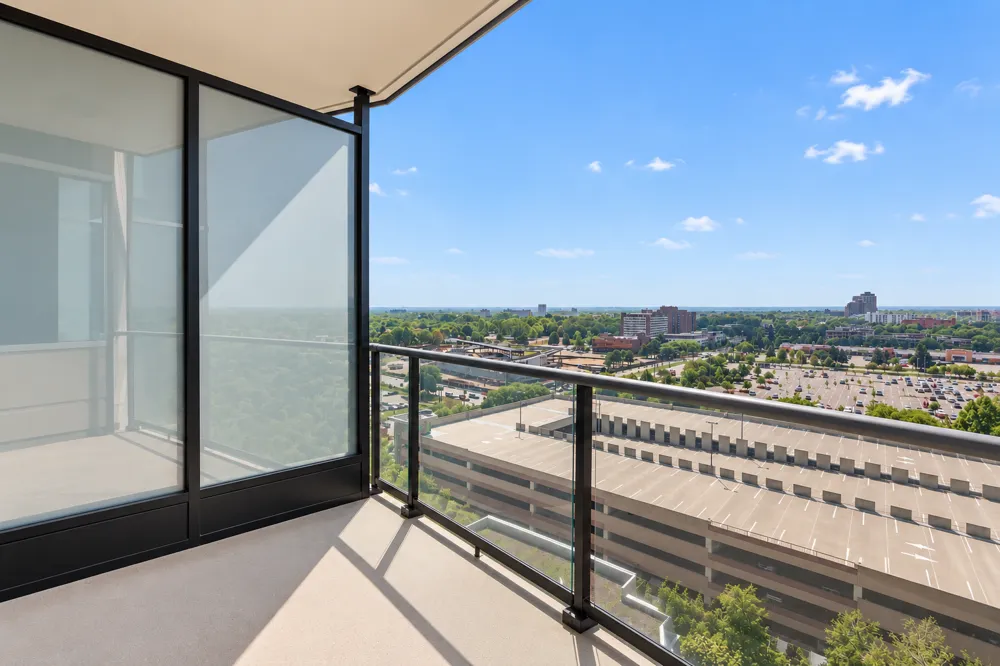 3209 Galleria #1003 Edina, MN 55435