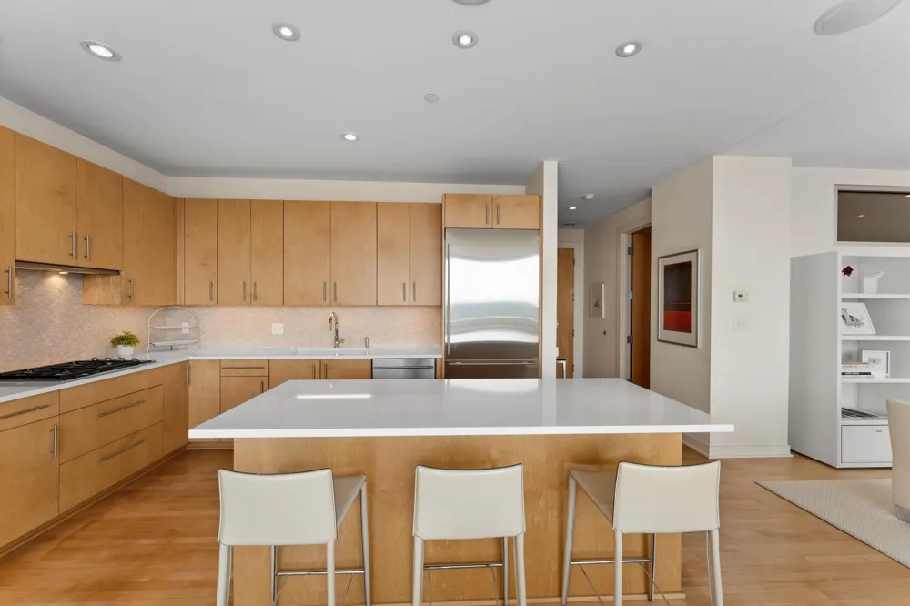 3209 Galleria #1003 Edina, MN 55435