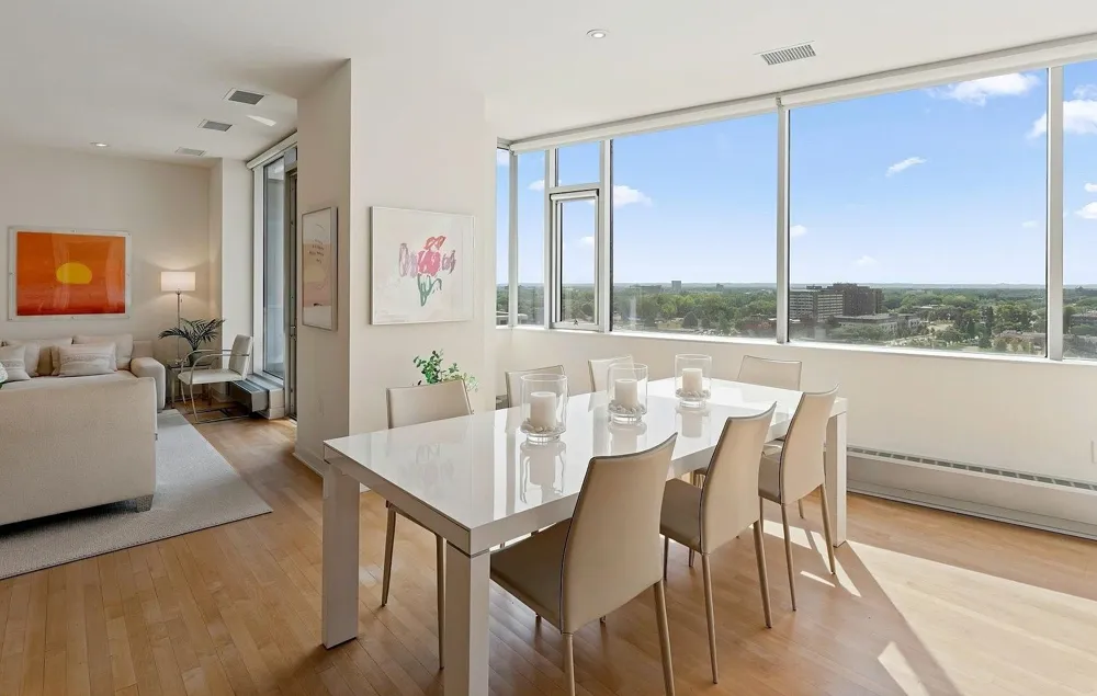 3209 Galleria #1003 Edina, MN 55435