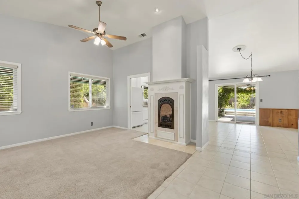 898 Yosemite Chico, CA 95928