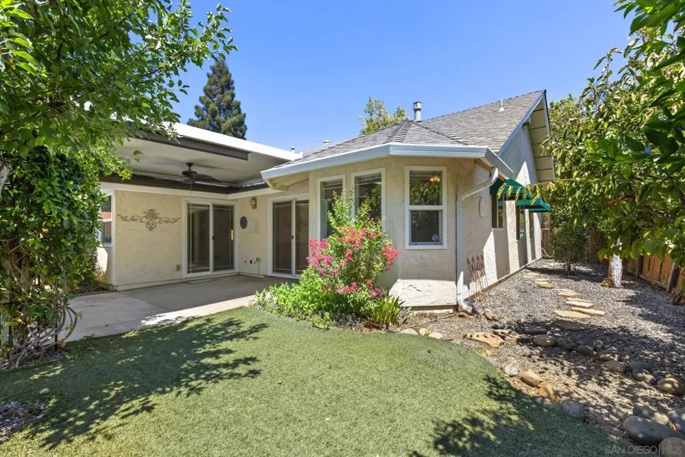 898 Yosemite Chico, CA 95928