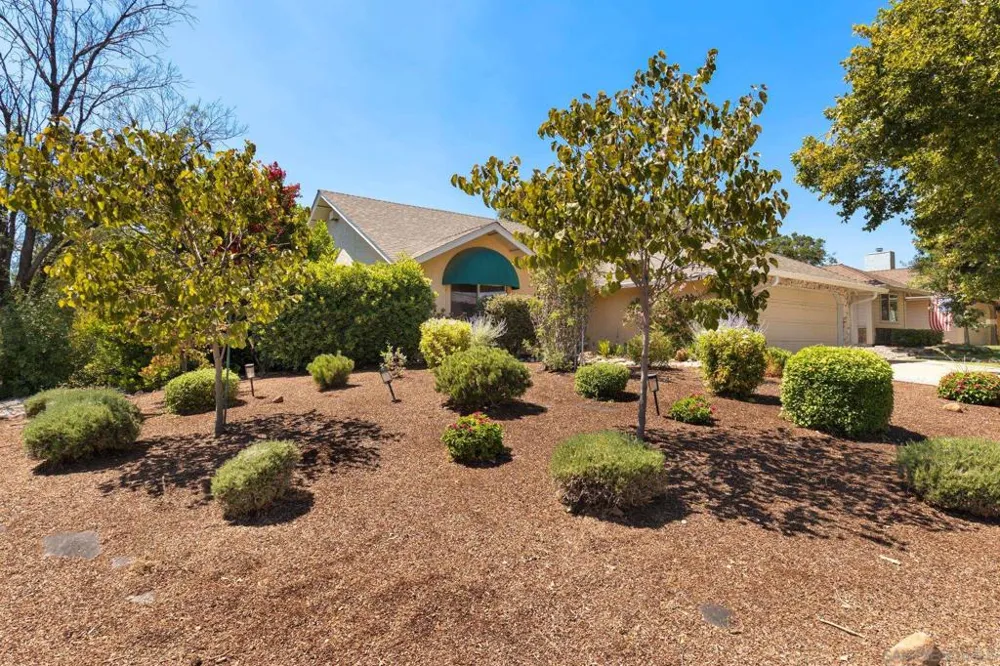 898 Yosemite Chico, CA 95928