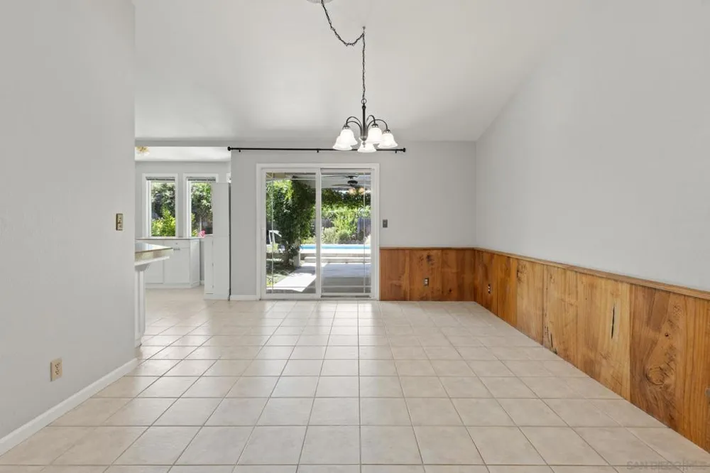 898 Yosemite Chico, CA 95928
