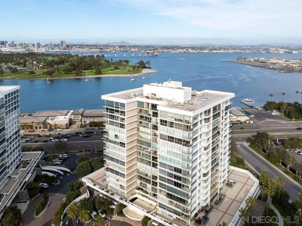 1820 Avenida del Mundo #706 Coronado, CA 92118