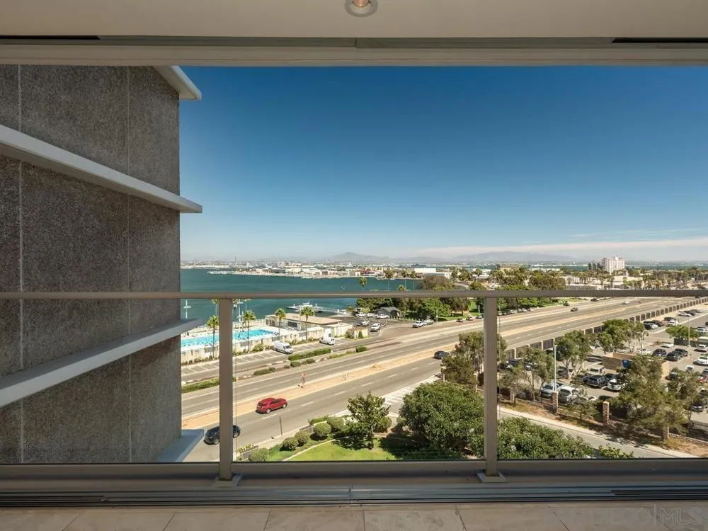 1820 Avenida del Mundo #706 Coronado, CA 92118