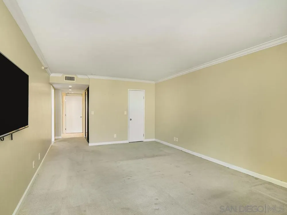 1820 Avenida del Mundo #706 Coronado, CA 92118