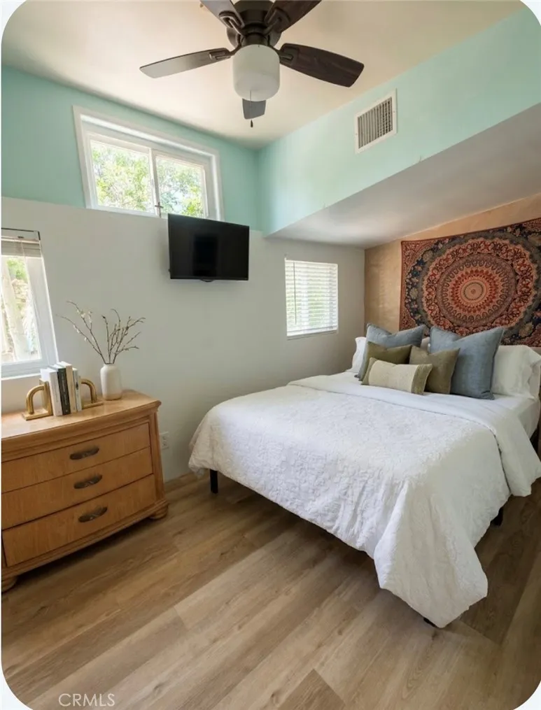 17713 Valley Lake Hughes, CA 93532