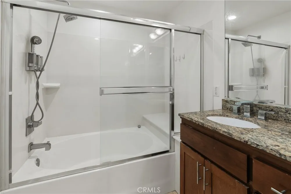 21301 Erwin Street #351 Woodland Hills, CA 91367