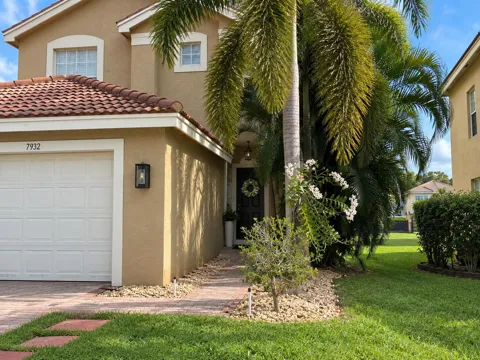 7932 PICKLEWOOD PARK DRIVE
